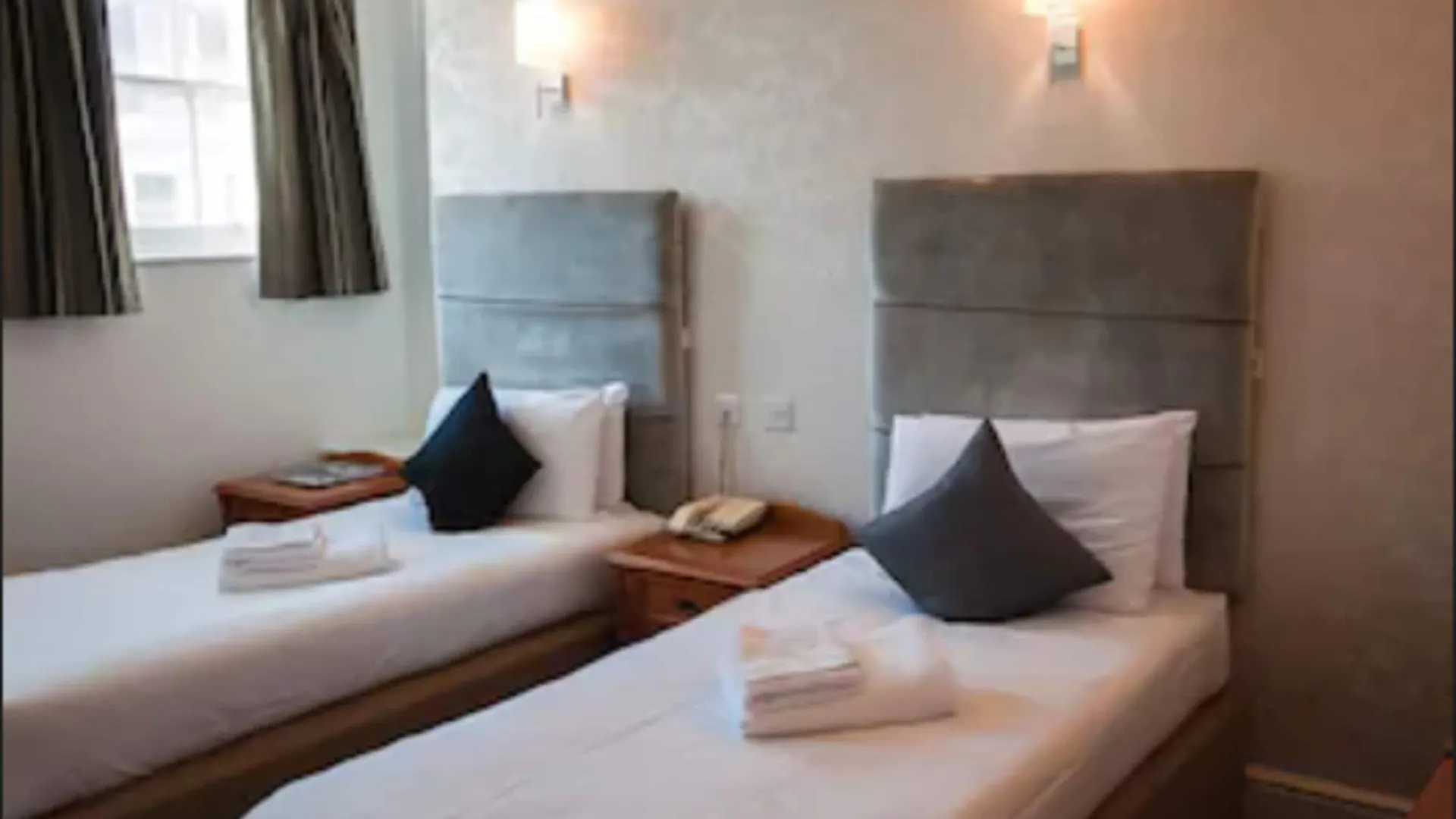 Kings Hotel Hove 3*,